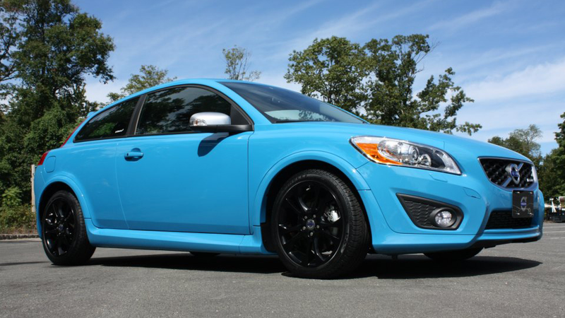 Illustration for article titled Volvo C30 Polestar Limited Edition Gallery